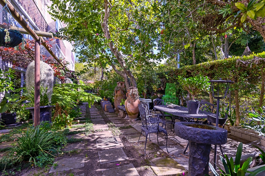 1 Bedroom Property for Sale in Wynberg Upper Western Cape